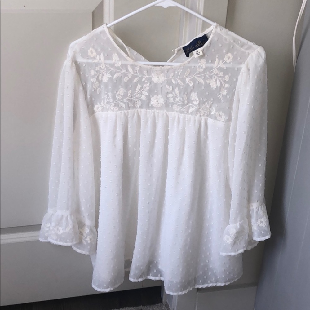 Women’s blouse